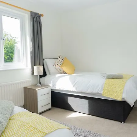 Karah Suites - Bradley Stoke Bristol