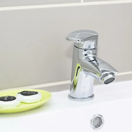 Karah Suites - Bradley Stoke